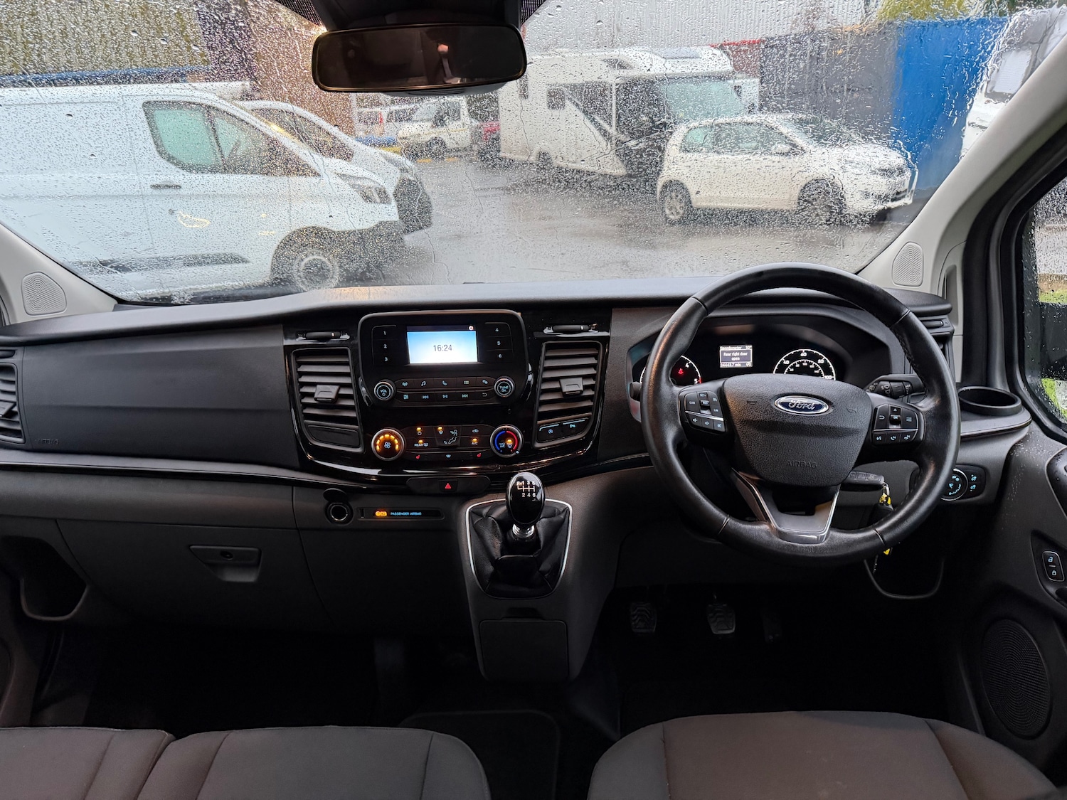 Used Ford Tourneo Custom 2019 for sale - 76829641: Photo 11