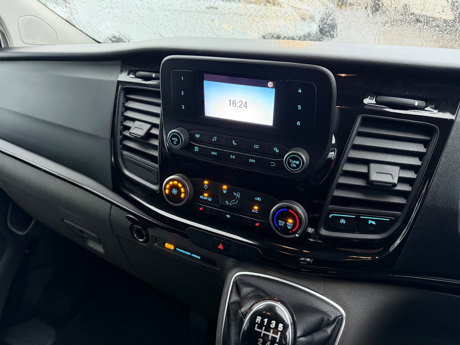 Used Ford Tourneo Custom 2019 for sale - 76829641: Photo 13