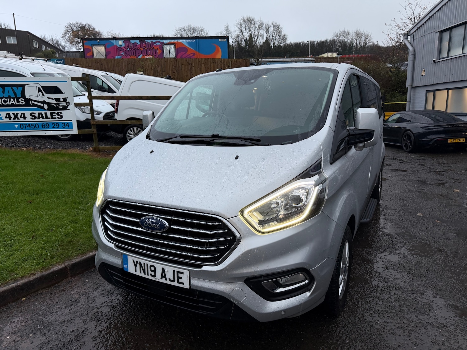 Used Ford Tourneo Custom 2019 for sale - 76829641: Photo 2