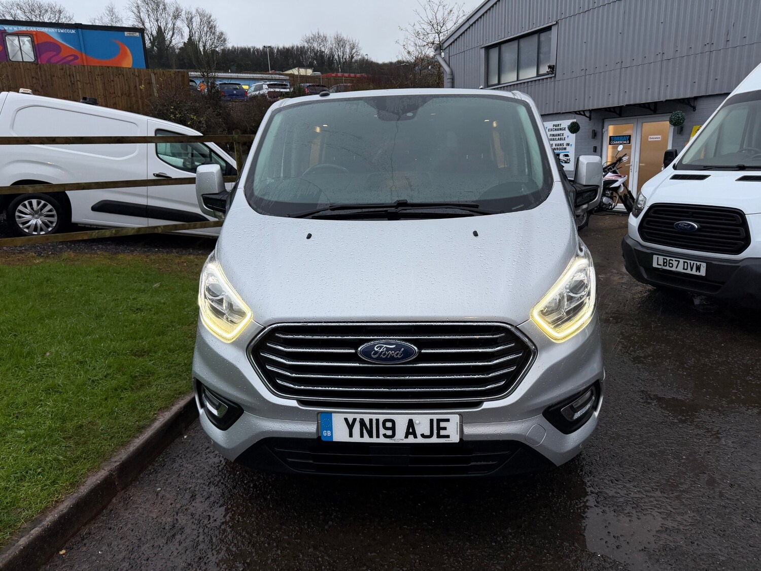 Used Ford Tourneo Custom 2019 for sale - 76829641: Photo 3