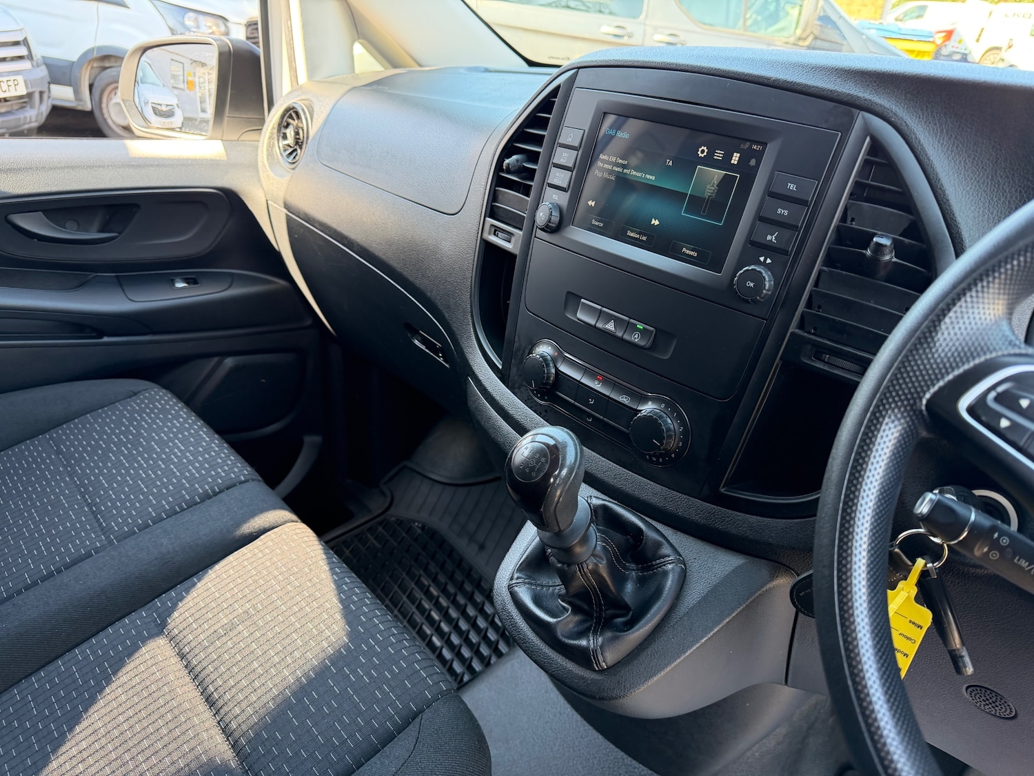 Used Mercedes-Benz Vito 2021 for sale - 77947304: Photo 8