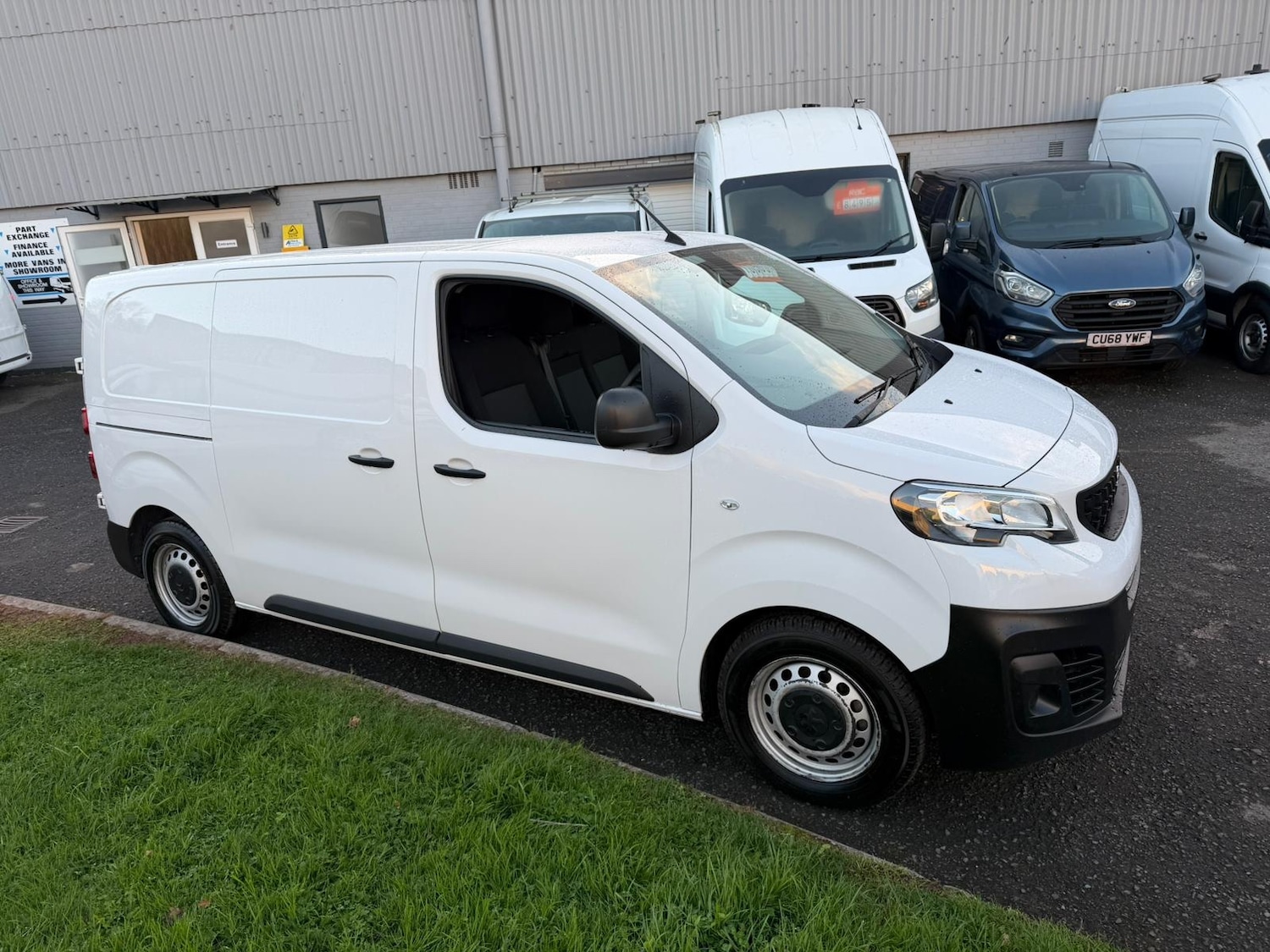 Used Peugeot Expert 2022 for sale - 76412389: Photo 2