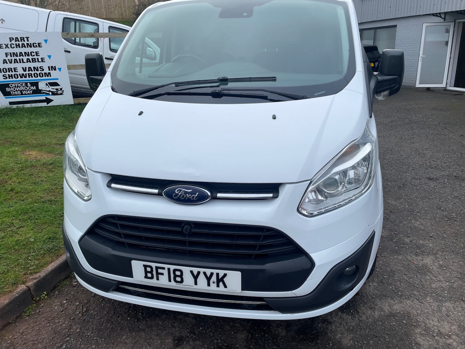 Used Ford Transit Custom 2018 for sale - 70361355: Photo 2