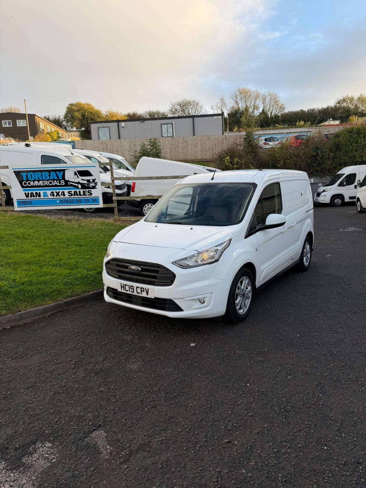 Used Ford Transit Connect 2019 for sale - 76412129: Photo 1