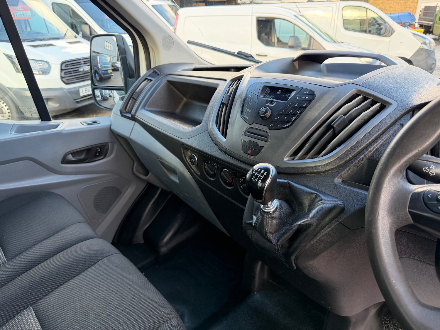 Used Ford Transit 2019 for sale - 77222899: Photo 9