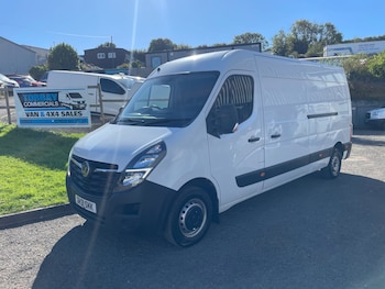 Vauxhall - Movano