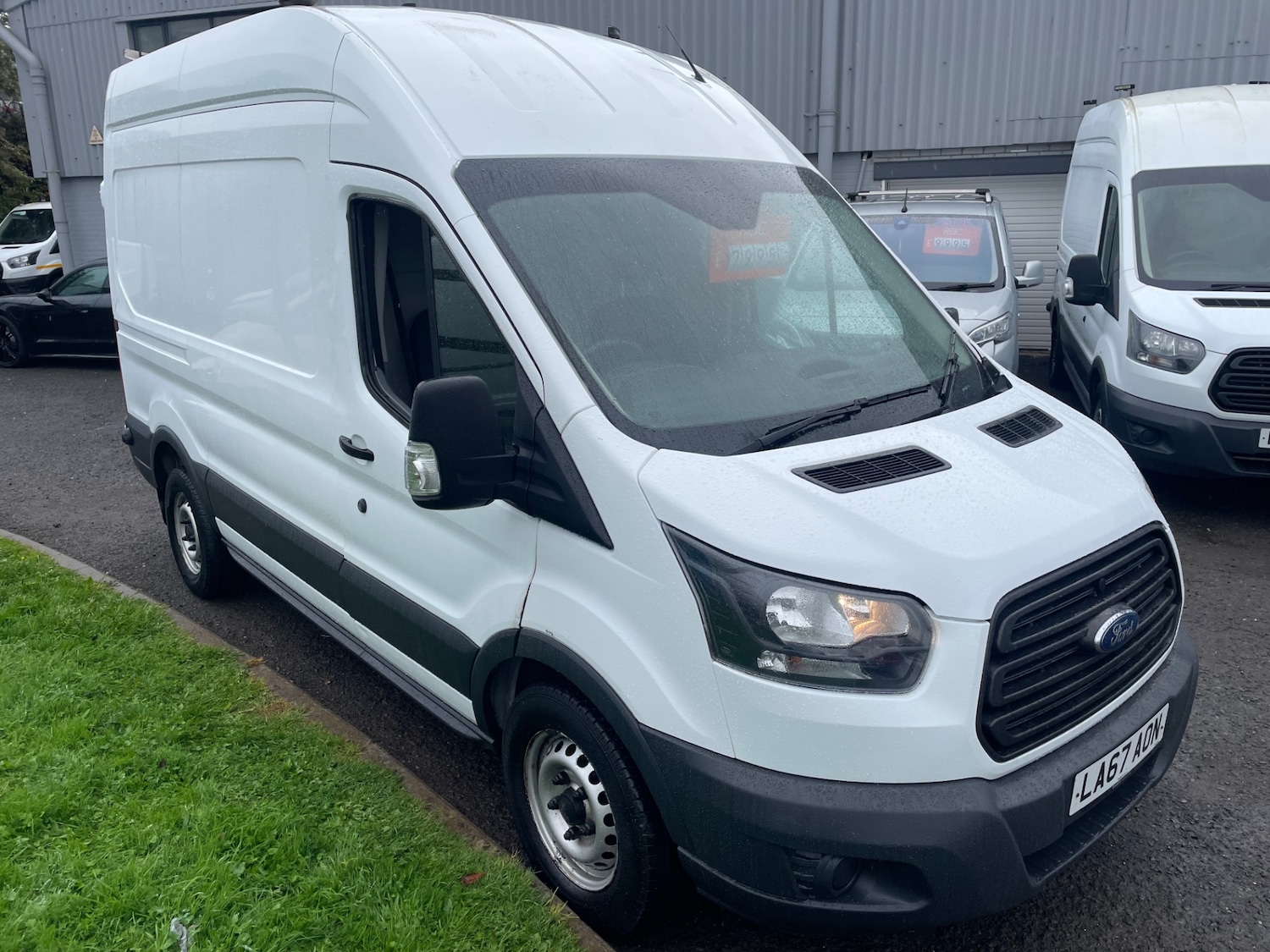 Used Ford Transit 2018 for sale - 76157469: Photo 2