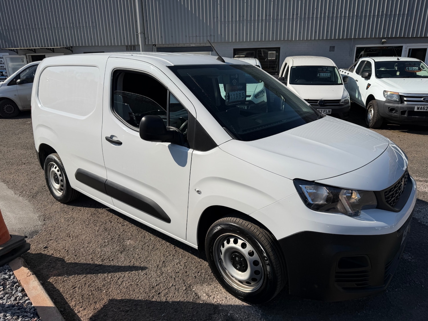 Used Peugeot Partner 2023 for sale - 77903374: Photo 4