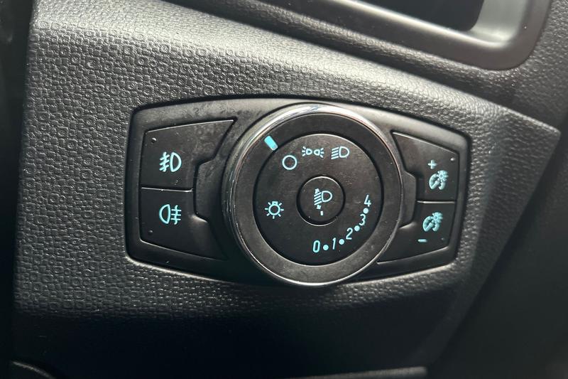 Used Ford Ecosport 2019 for sale - 76722851: Photo 30