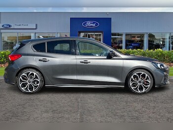 Used Ford Focus 2018 for sale - 78153086: Photo