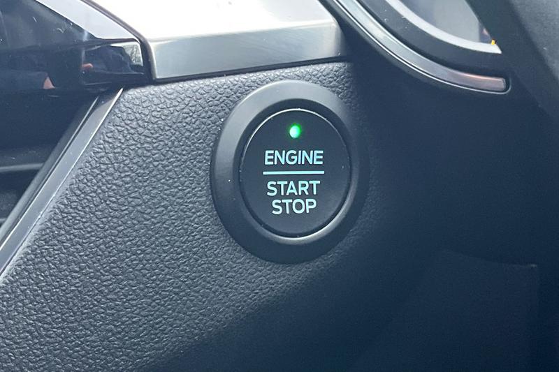 Used Ford Kuga 2022 for sale - 77427310: Photo 38