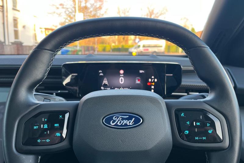 Used Ford Explorer 2025 for sale - 76609172: Photo 12