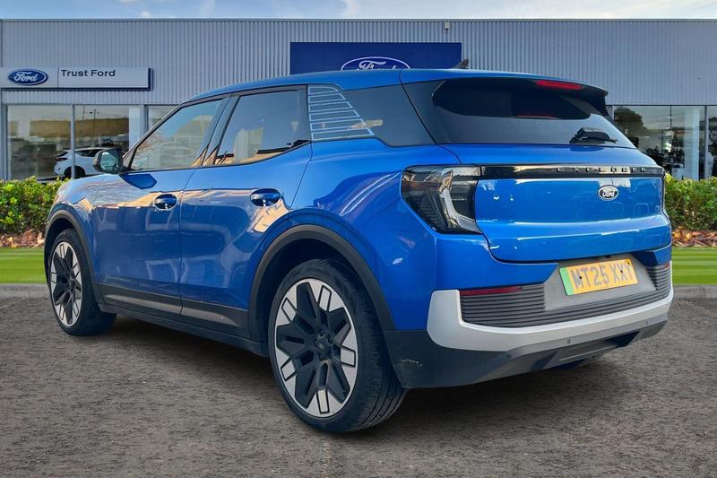 Used Ford Explorer 2025 for sale - 76609172: Photo 2