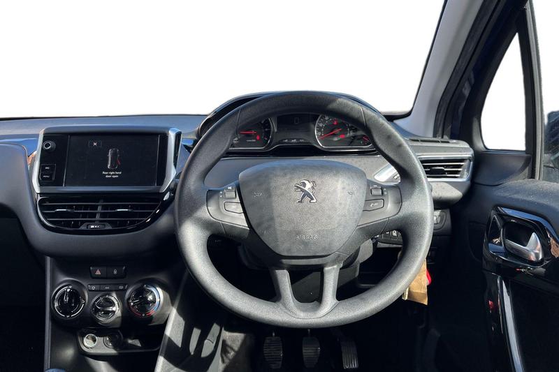 Used Peugeot 208 2015 for sale - 78015277: Photo 11