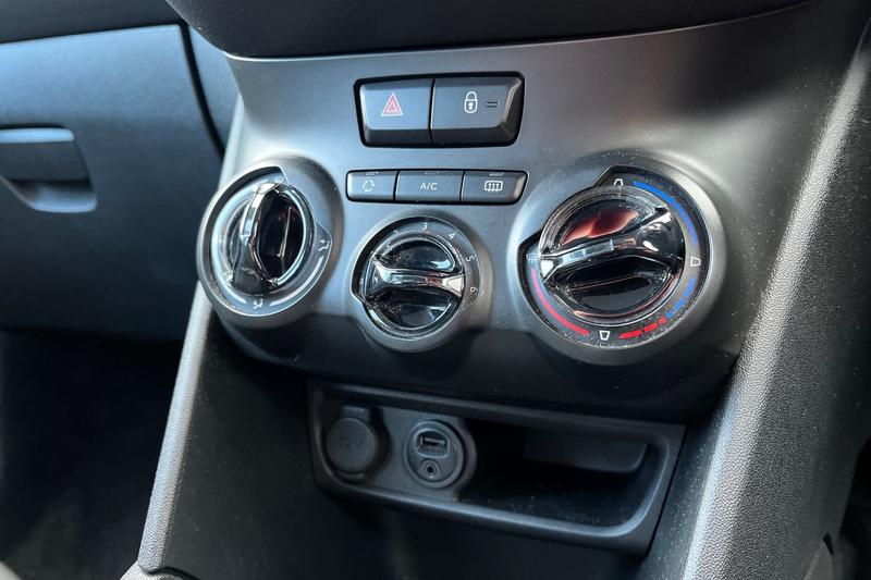 Used Peugeot 208 2015 for sale - 78015277: Photo 22