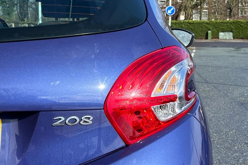 Used Peugeot 208 2015 for sale - 78015277: Photo 24