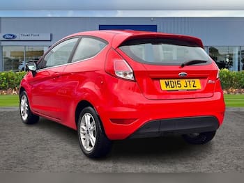 Used Ford Fiesta 2015 for sale - 79713552: Photo