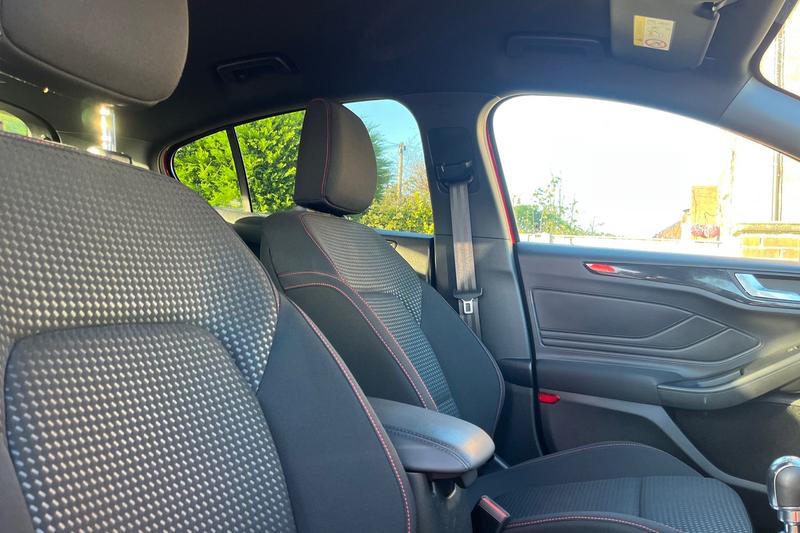 Used Ford Focus 2024 for sale - 76738902: Photo 17