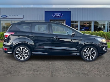 Used Ford Kuga 2017 for sale - 77092142: Photo