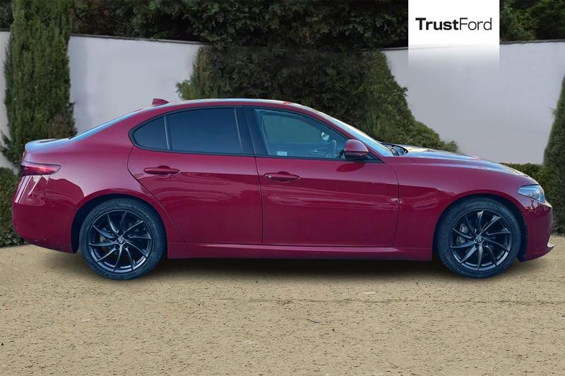 Used Alfa Romeo Giulia 2022 for sale - 76647118: Photo 3