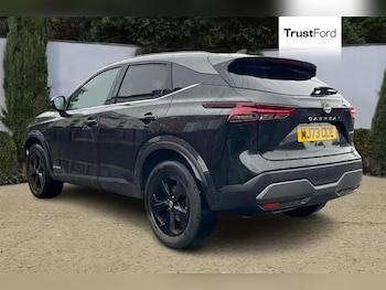 Used Nissan Qashqai 2023 for sale - 75985231: Photo 2