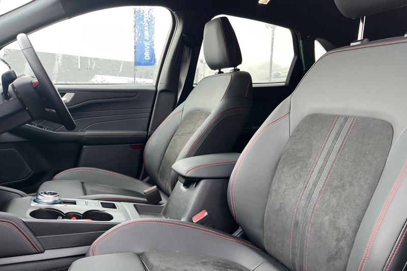 Used Ford Kuga 2025 for sale - 77462540: Photo 19