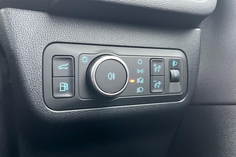 Used Ford Kuga 2025 for sale - 77462540: Photo 31