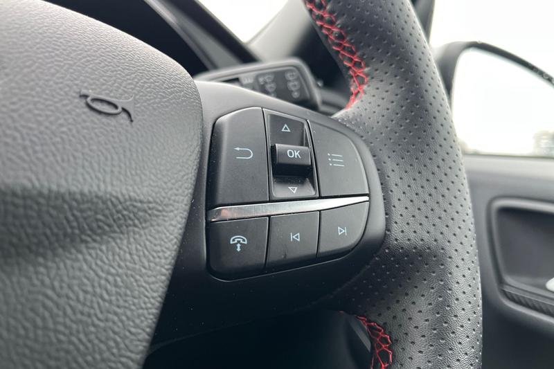 Used Ford Kuga 2025 for sale - 77462540: Photo 39