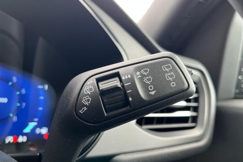 Used Ford Kuga 2023 for sale - 76625338: Photo 15