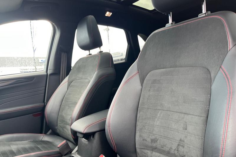 Used Ford Kuga 2023 for sale - 76625338: Photo 19