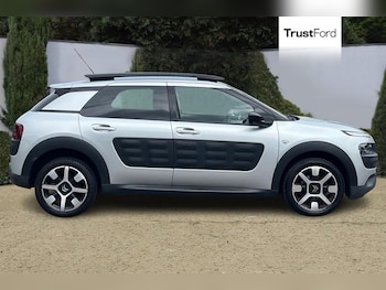 Used Citroen C4 Cactus 2018 for sale - 75586925: Photo