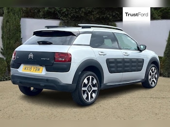 Used Citroen C4 Cactus 2018 for sale - 75586925: Photo