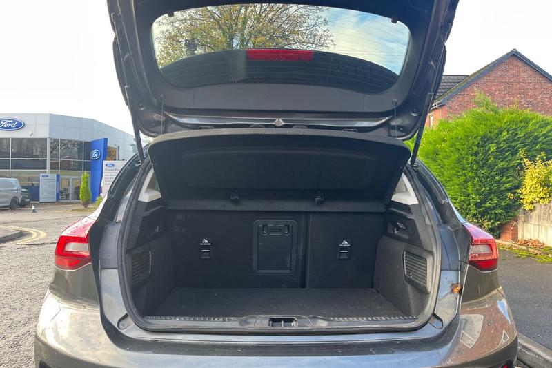 Used Ford Focus 2022 for sale - 76480442: Photo 21