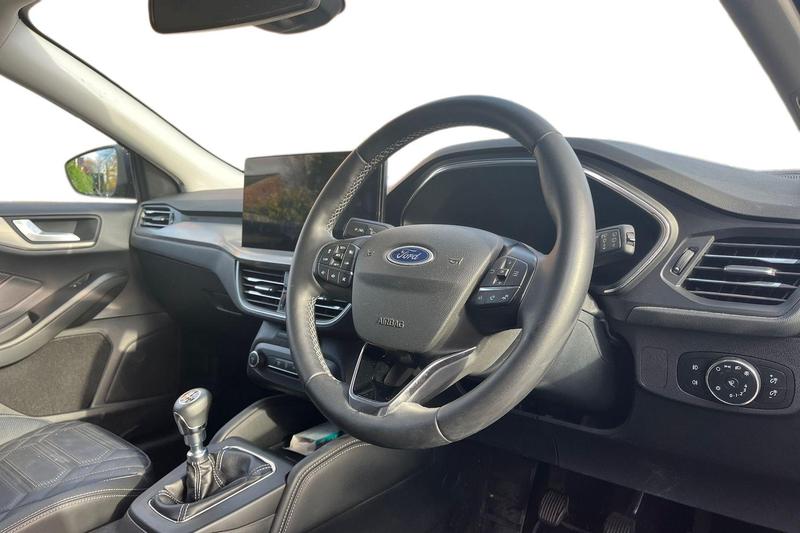 Used Ford Focus 2022 for sale - 76480442: Photo 9