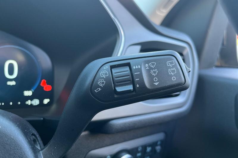 Used Ford Kuga 2025 for sale - 76862532: Photo 15