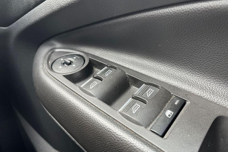 Used Ford Kuga 2015 for sale - 76332601: Photo 16