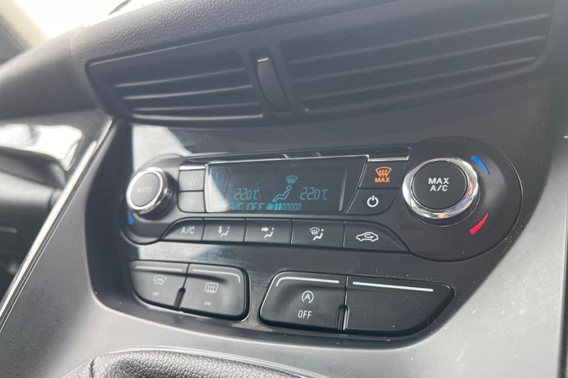 Used Ford Kuga 2015 for sale - 76332601: Photo 22