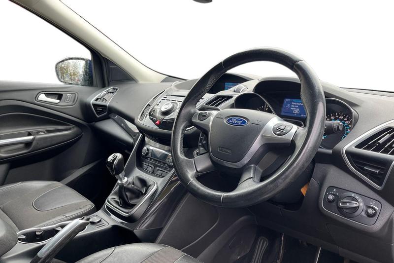 Used Ford Kuga 2015 for sale - 76332601: Photo 9