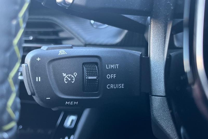 Used Peugeot 2008 for sale - 76931243: Photo 38