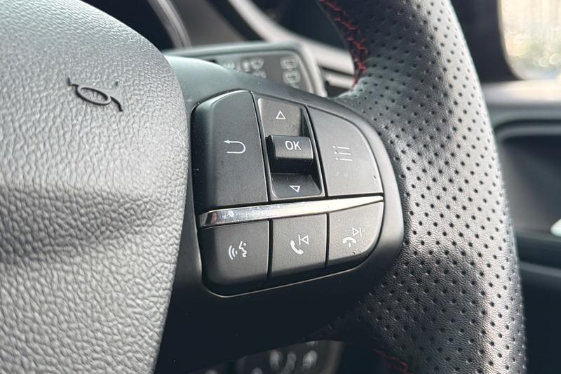 Used Ford Focus 2023 for sale - 78117235: Photo 40