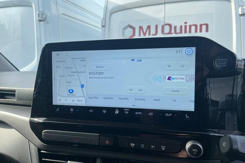 Used Ford Tourneo Custom 2024 for sale - 77965954: Photo 33