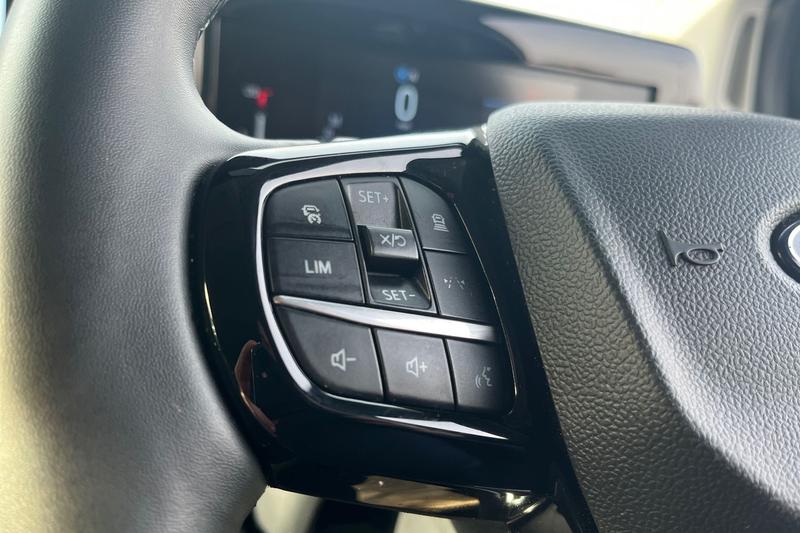 Used Ford Tourneo Custom 2024 for sale - 77965954: Photo 39