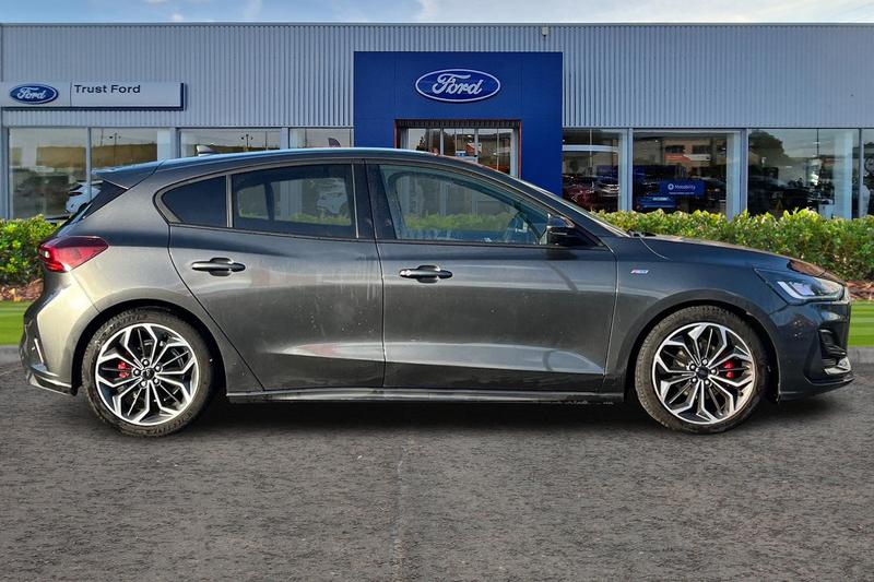 Used Ford Focus 2024 for sale - 76641174: Photo 3