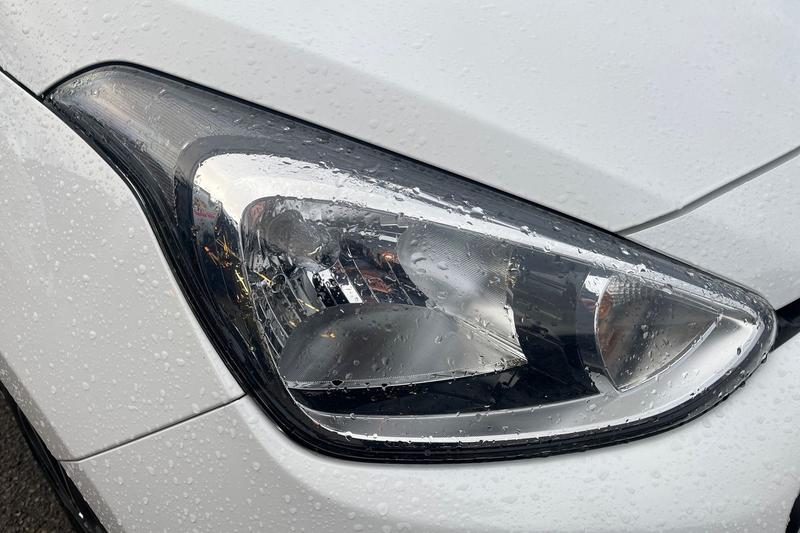 Used Hyundai i10 2018 for sale - 77128183: Photo 27