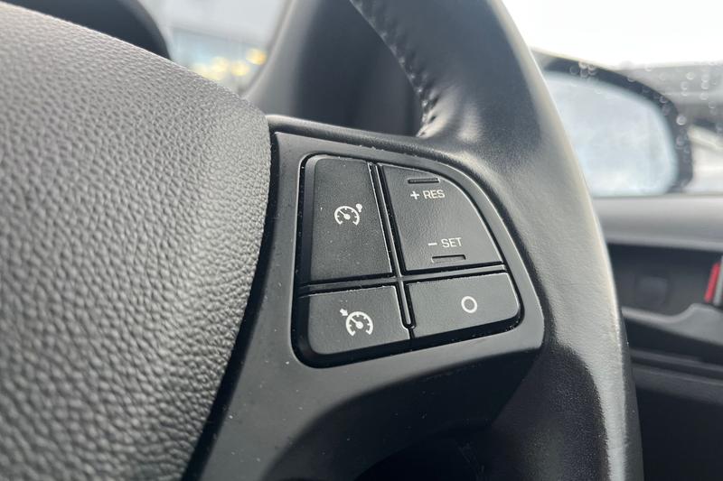 Used Hyundai i10 2018 for sale - 77128183: Photo 38