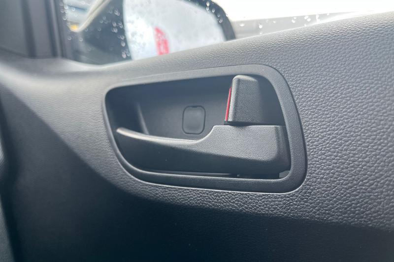 Used Hyundai i10 2018 for sale - 77128183: Photo 40