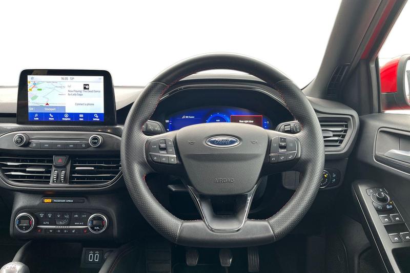 Used Ford Focus 2022 for sale - 76123788: Photo 11