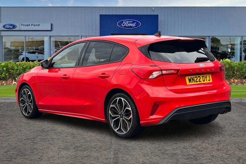 Used Ford Focus 2022 for sale - 76123788: Photo 2