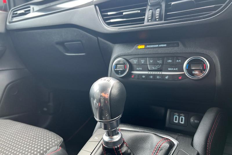 Used Ford Focus 2022 for sale - 76123788: Photo 37