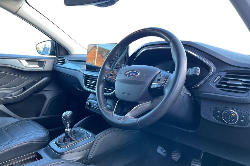 Used Ford Focus 2023 for sale - 77354388: Photo 9